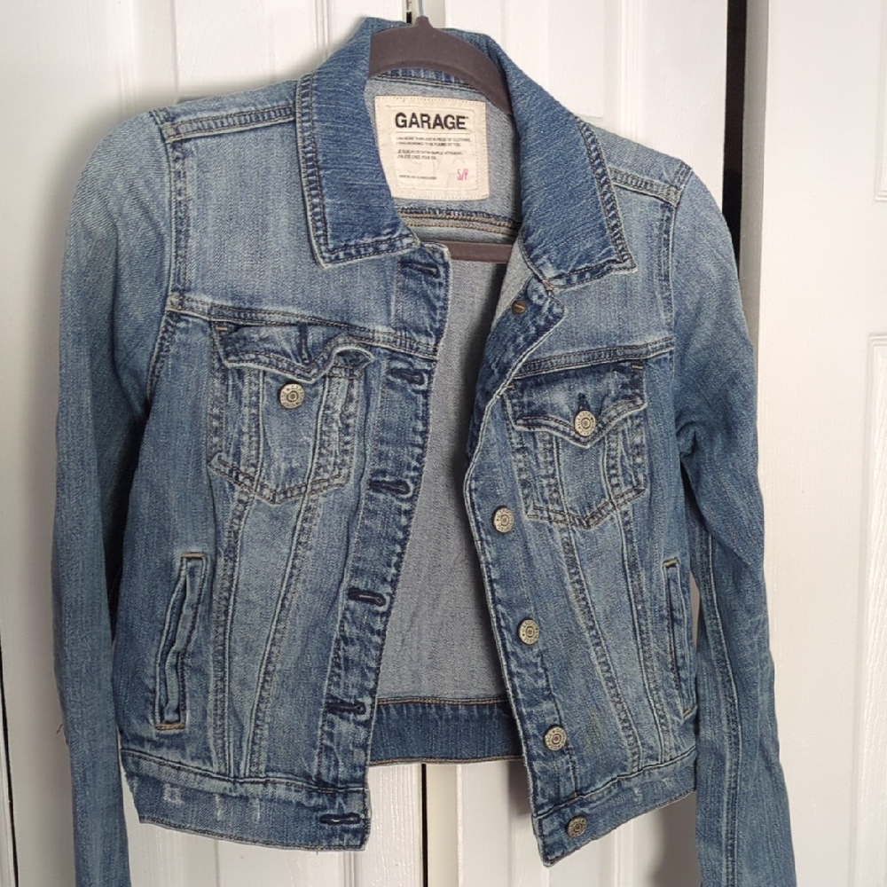 Garage Blue Jean Jacket Classic Style